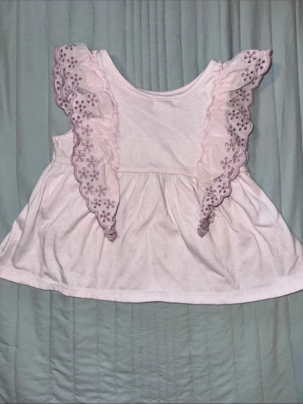 Adorable Outfit - eyelet lace, ruffle details!